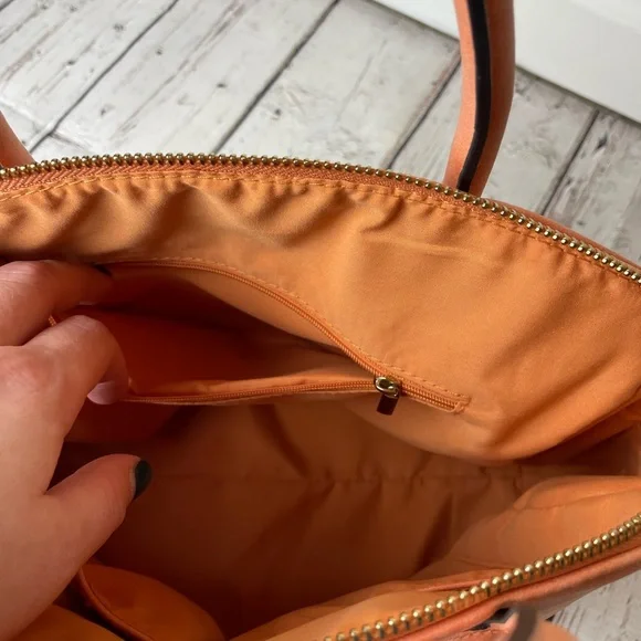 MODA soft Orange Pleather crossbody Handbag - Picture 7 of 7